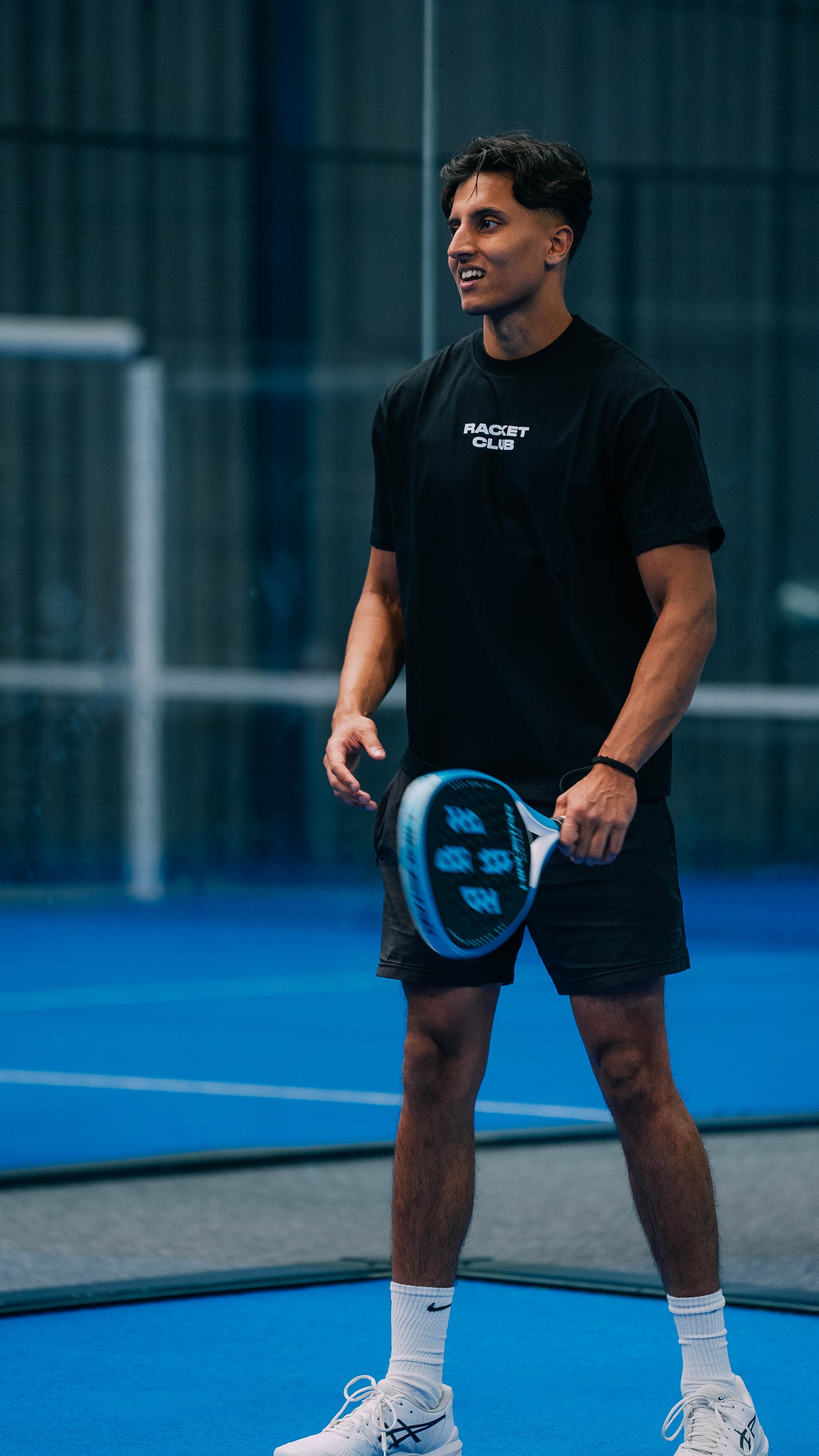 Racket Club T - Black